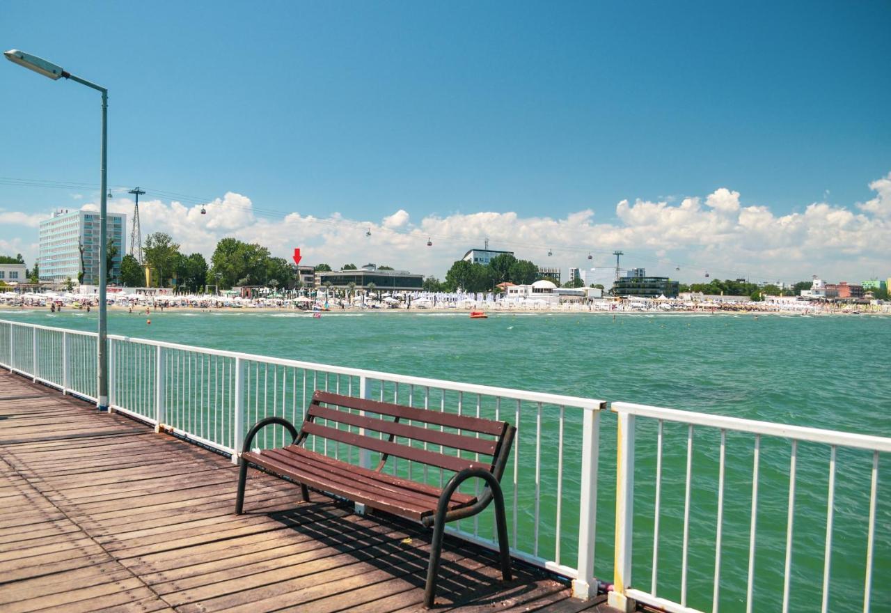 Apartmán Residencia Del Mar Mamaia Exteriér fotografie